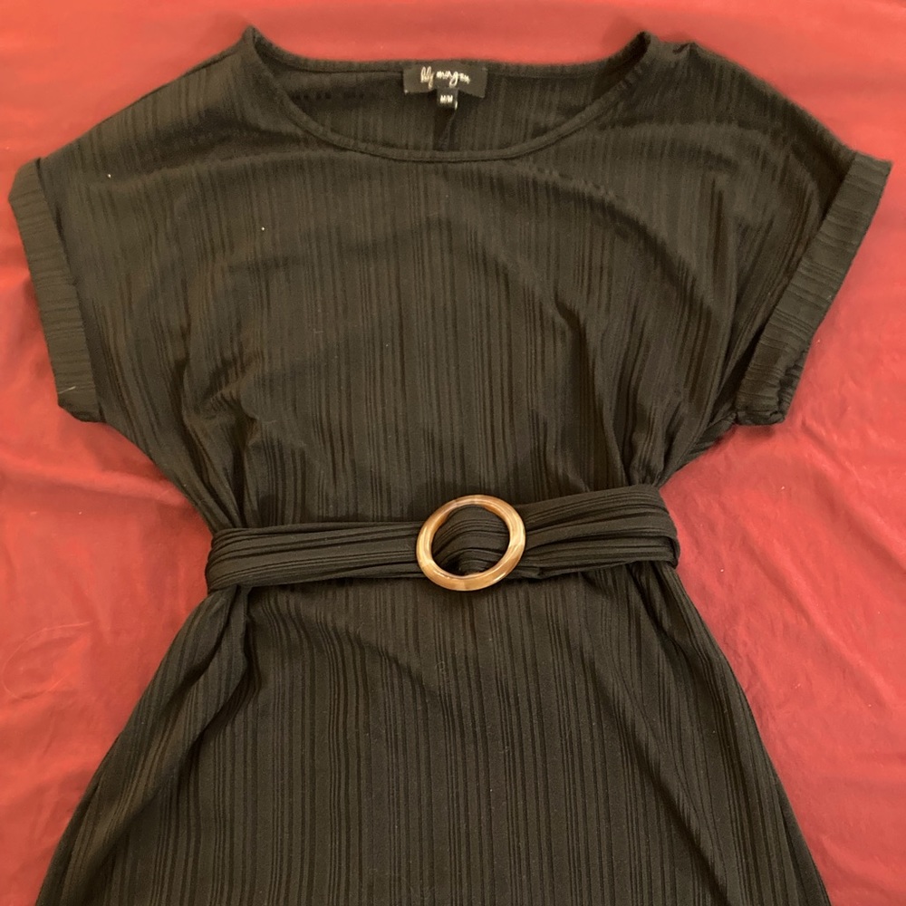 Lily Morgan Black Top w/Belt